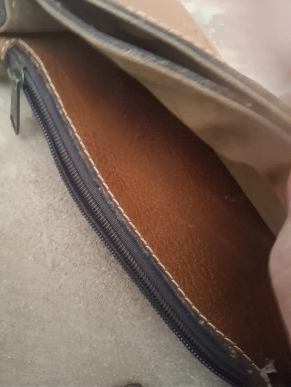 Patricia Nash Crossbody - Picture 9 of 12